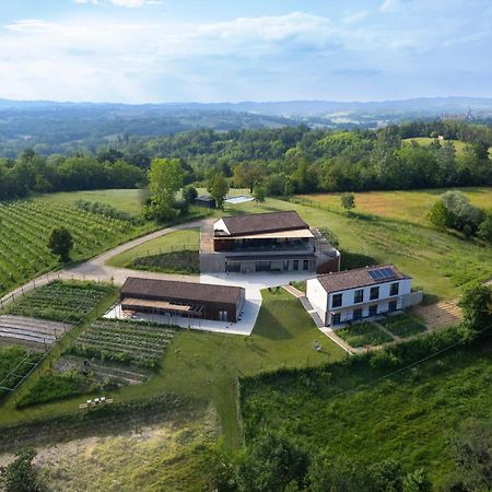 Вілла Cascina Rueral Montafia Екстер'єр фото
